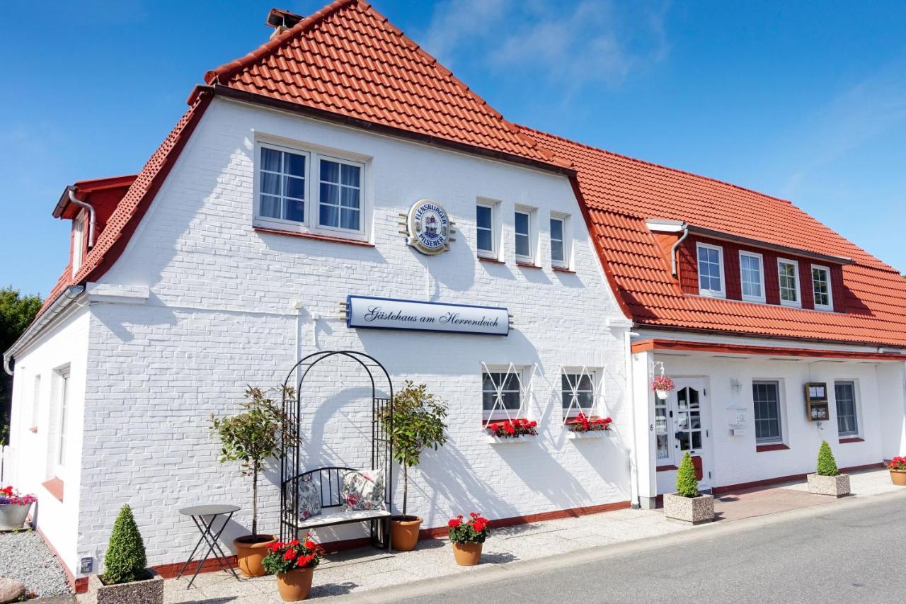 Gaestehaus Am Herrendeich Hotel Nordstrand Exterior foto